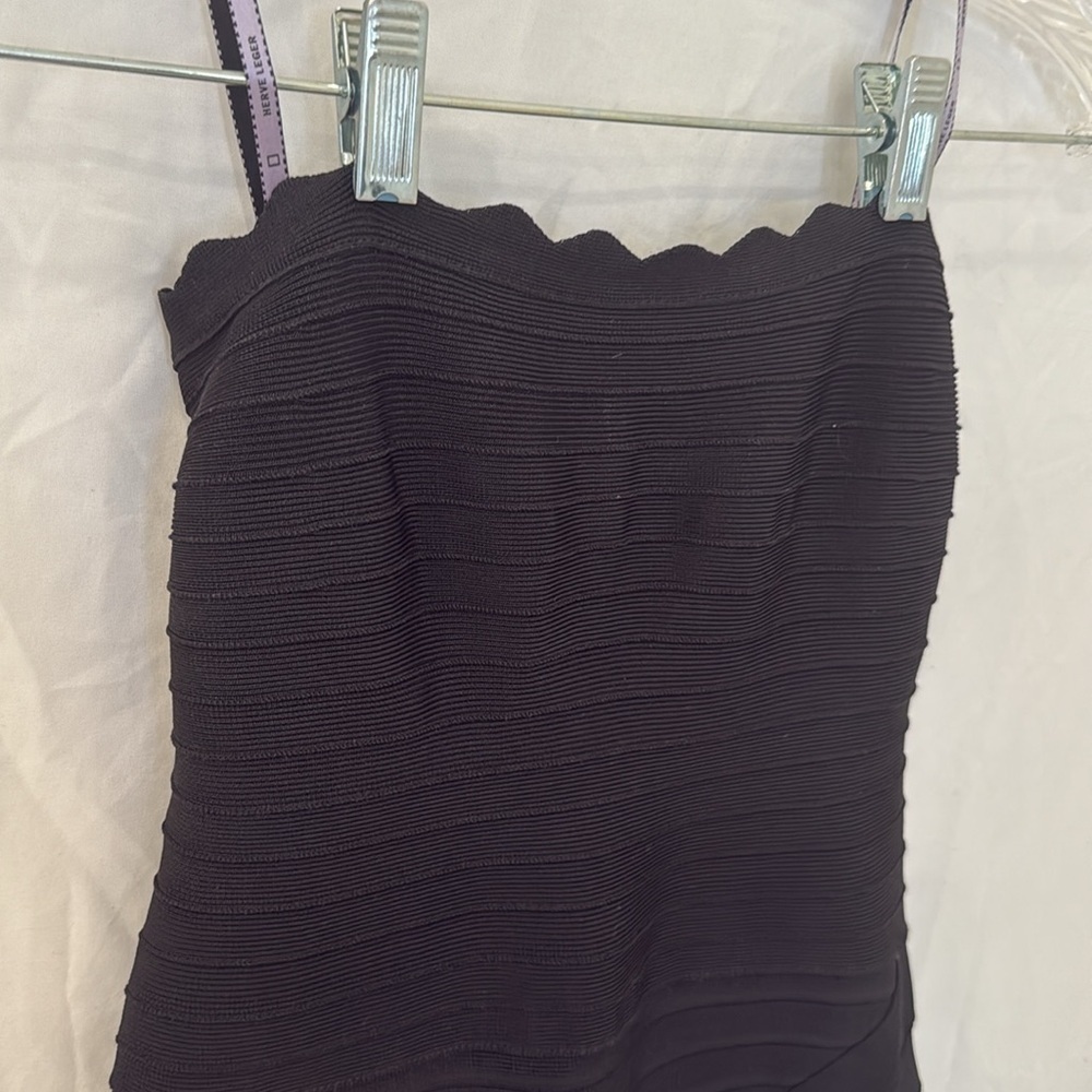 Herve Leger Black Cocktail Party Dress sz small from
The real real - Picture 4 of 8